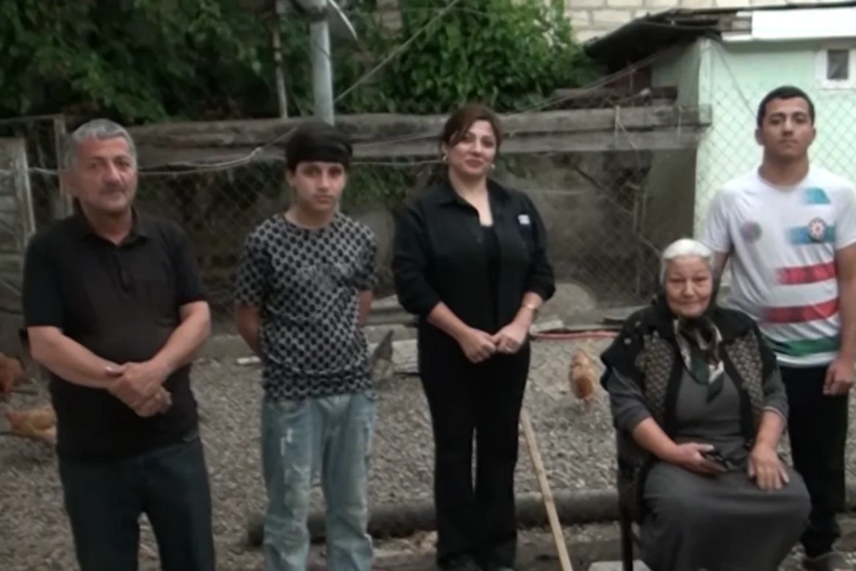 Kürdəmirdə evləri uçan ailə: 