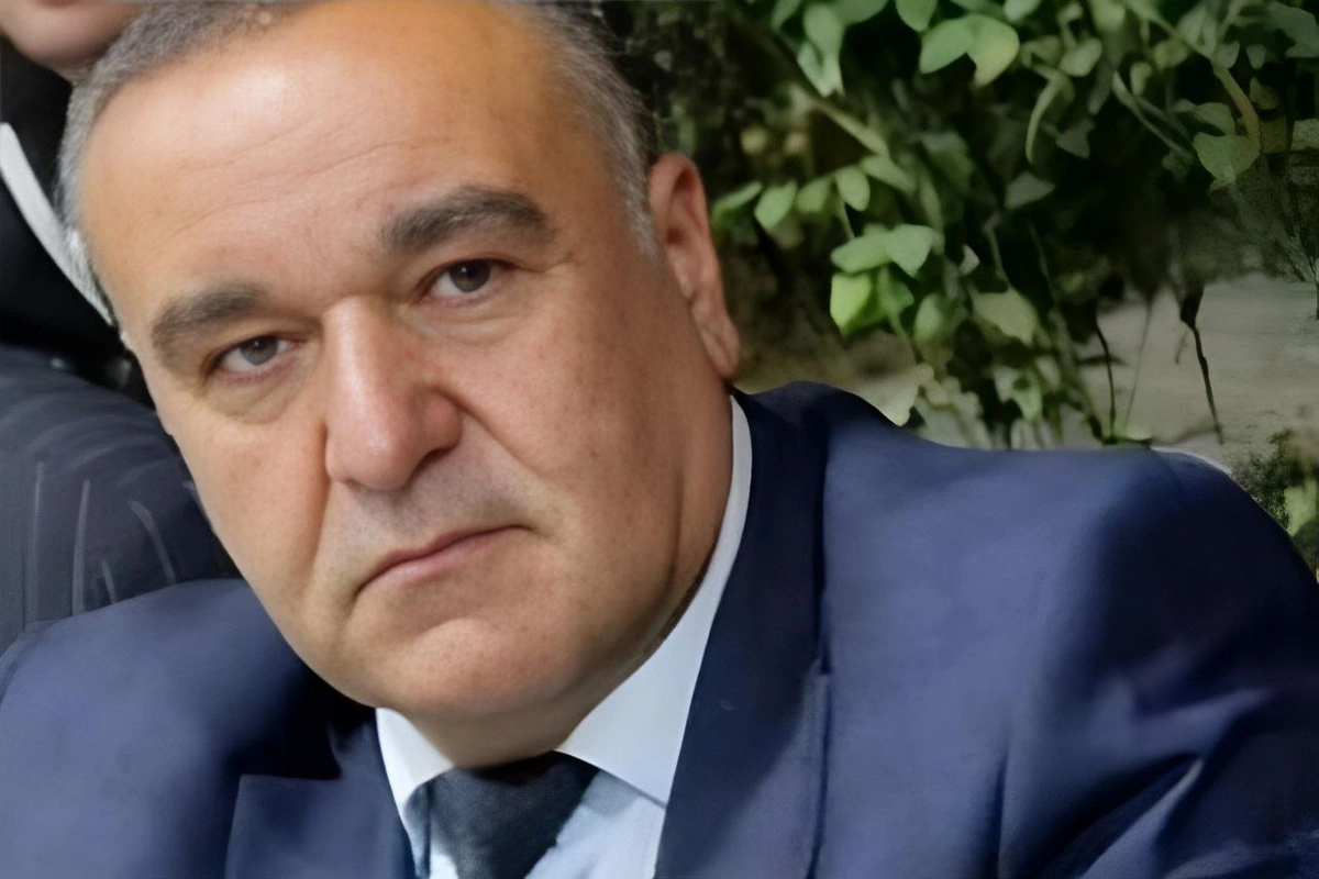 Laçında qardaşı tərəfindən öldürülən müğənni vəzifəli şəxs imiş