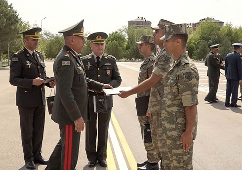 Əlahiddə Ümumqoşun Orduda “Zabit hazırlığı kursu”nun buraxılış mərasimi keçirilib Əlahiddə Ümumqoşun Orduda “Zabit hazırlığı kursu”nun buraxılış mərasimi keçirilib