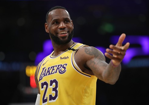 Lebron Ceyms NBA-da yeni uğura imza atıb Lebron Ceyms NBA-da yeni uğura imza atıb