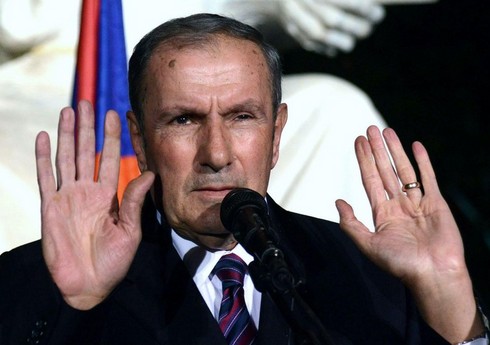 Levon Ter-Petrosyan: “Ermənistan Azərbaycan və Türkiyə ilə sülh müqaviləsi imzalamalı olacaq” Levon Ter-Petrosyan: “Ermənistan Azərbaycan və Türkiyə ilə sülh müqaviləsi imzalamalı olacaq”