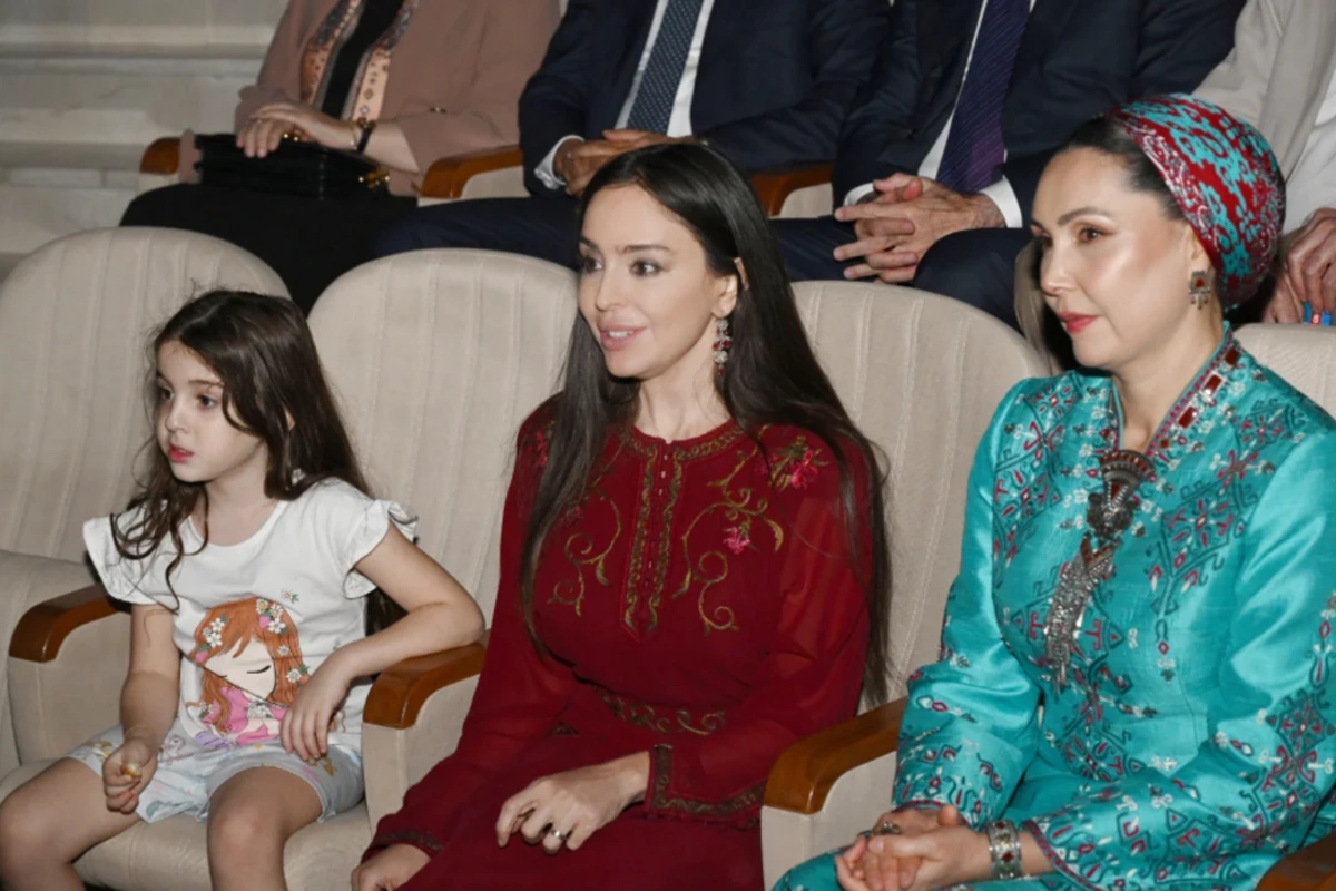 Leyla Əliyeva Arkadağ şəhərində əfsanəvi Leyla Əliyeva Arkadağ şəhərində əfsanəvi