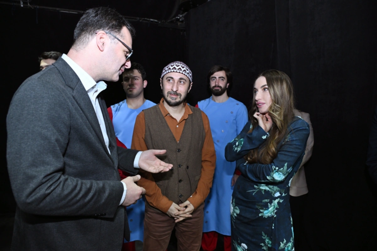 Leyla Əliyeva və Alena Əliyeva 