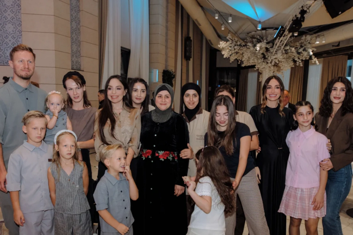 Leyla Əliyeva və Arzu Əliyeva Leyla Əliyeva və Arzu Əliyeva