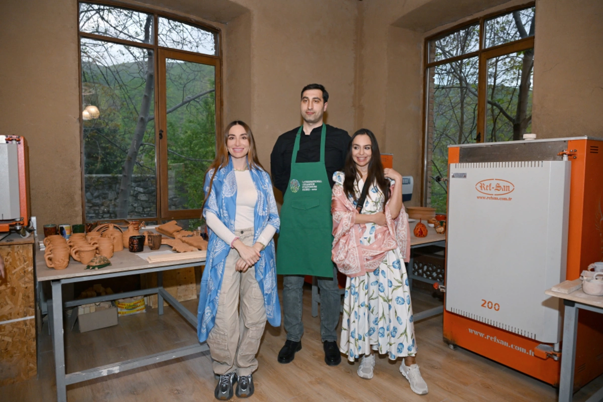 Leyla Əliyeva və Arzu Əliyeva Şəkidə 
