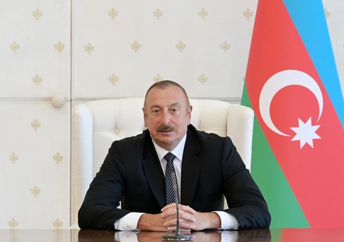 İlham Əliyev: İlham Əliyev: