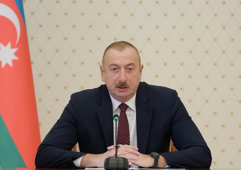 İlham Əliyev: “Bəzi aparıcı beynəlxalq təşkilatların səmərəsizliyi narahatlıq doğurur” İlham Əliyev: “Bəzi aparıcı beynəlxalq təşkilatların səmərəsizliyi narahatlıq doğurur”