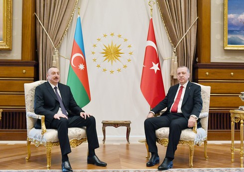 İlham Əliyev Rəcəb Tayyib Ərdoğanı Soçi görüşü barədə məlumatlandırıb