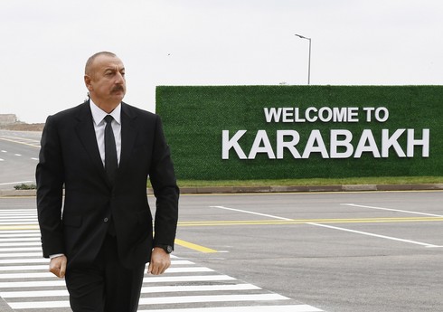 İlham Əliyevin ilk dəfə Azərbaycan Prezidenti seçilməsindən 20 il ötür İlham Əliyevin ilk dəfə Azərbaycan Prezidenti seçilməsindən 20 il ötür