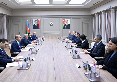 Əli Əsədov Gürcüstanın təhsil, elm və gənclər naziri ilə əməkdaşlığın cari vəziyyətini müzakirə edib Əli Əsədov Gürcüstanın təhsil, elm və gənclər naziri ilə əməkdaşlığın cari vəziyyətini müzakirə edib