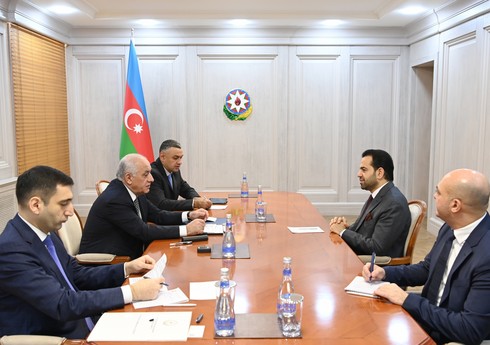 Əli Əsədov Müsəlman Ağsaqqalları Şurasının Baş katibi ilə görüşüb Əli Əsədov Müsəlman Ağsaqqalları Şurasının Baş katibi ilə görüşüb