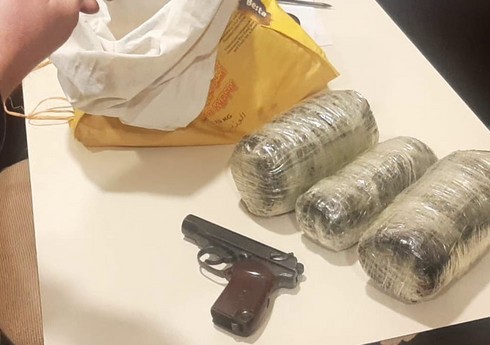 Lənkəranda narkokuryerdə silah və 5 kq heroin aşkarlanıb