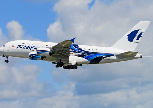 London-Kuala-Lumpur reysini həyata keçirən təyyarə Bakıda təcili eniş edib London-Kuala-Lumpur reysini həyata keçirən təyyarə Bakıda təcili eniş edib