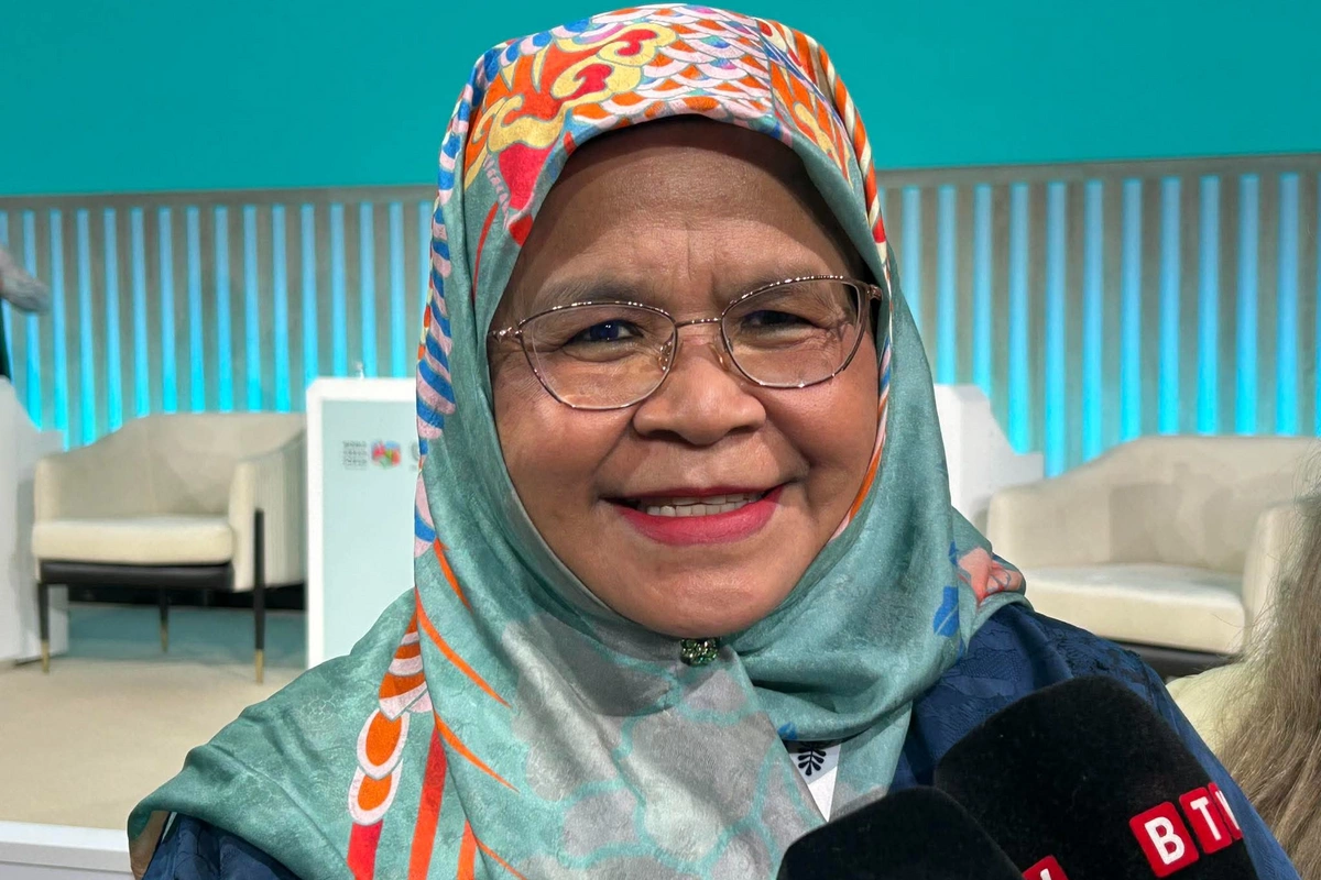 Maimunah Binti Mohd Şarif: Maimunah Binti Mohd Şarif: