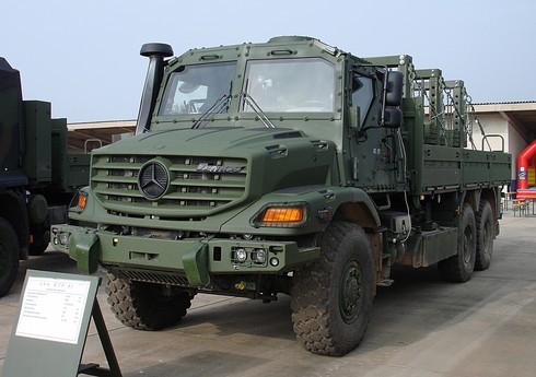 “Mercedes-Benz” Ukraynaya 100-dən çox “Zetros” yolsuzluq yük avtomobili verib “Mercedes-Benz” Ukraynaya 100-dən çox “Zetros” yolsuzluq yük avtomobili verib