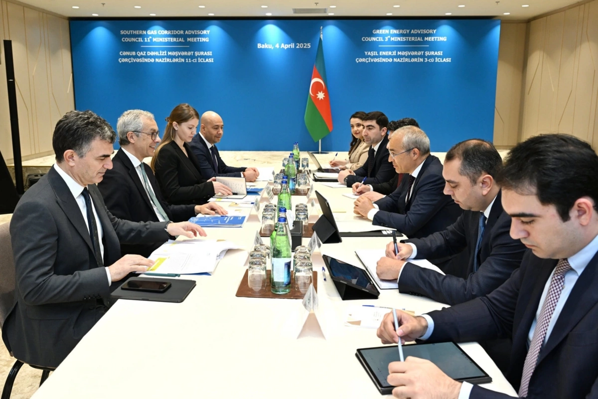 Mikayıl Cabbarov Marko Arçelli ilə görüşüb