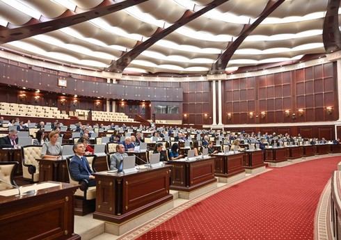 Milli Məclisin növbəti iclasının gündəliyində 22 məsələ var