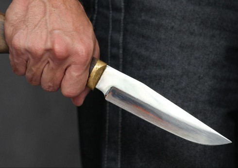 Şəmkirdə toyda mübahisə düşüb, 2 nəfər bıçaqlanıb 