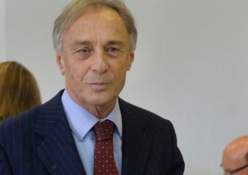Monteneqroda koalisiya Lekiçi Baş nazir vəzifəsinə namizəd irəli sürüb Monteneqroda koalisiya Lekiçi Baş nazir vəzifəsinə namizəd irəli sürüb