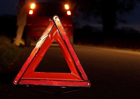 Mərdəkanda yol qəzasında iki nəfər xəsarət alıb Mərdəkanda yol qəzasında iki nəfər xəsarət alıb