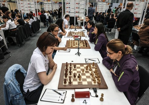 Ümumdünya Şahmat Olimpiadası: Azərbaycanın qadınlardan ibarət yığması növbəti qələbəsini qazanıb Ümumdünya Şahmat Olimpiadası: Azərbaycanın qadınlardan ibarət yığması növbəti qələbəsini qazanıb
