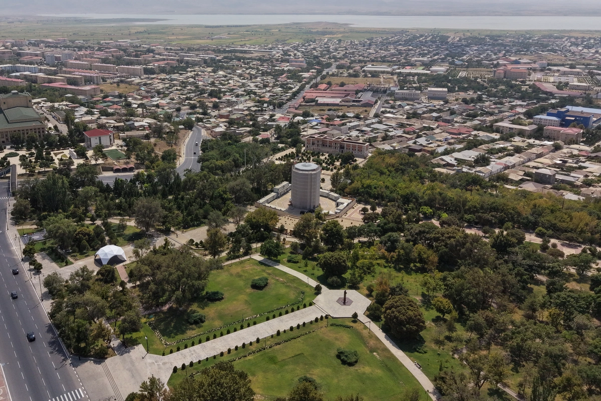 Naxçıvan Azərbaycanın yeni regional arxitekturasında əsas dayaqlardan biridir
