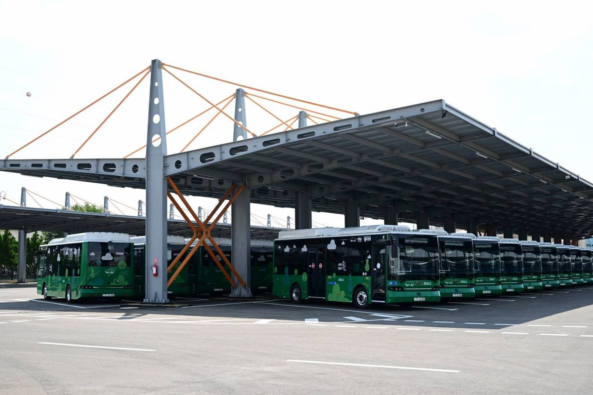 Naxçıvan regionun əsas nəqliyyat və logistika qovşaqlarından birinə çevrilə bilər - RƏY Naxçıvan regionun əsas nəqliyyat və logistika qovşaqlarından birinə çevrilə bilər - RƏY