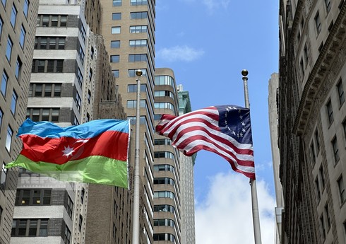Nyu-Yorkda Müstəqillik Günü münasibətilə Azərbaycan bayrağı qaldırılıb - YENİLƏNİB Nyu-Yorkda Müstəqillik Günü münasibətilə Azərbaycan bayrağı qaldırılıb - YENİLƏNİB