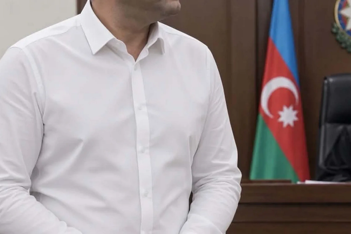 Özünü generalın adamı kimi təqdim edən sahibkar həbs olundu Özünü generalın adamı kimi təqdim edən sahibkar həbs olundu