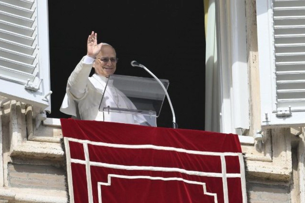 Papa XIV Leo ağciyərindəki şişlə bağlı əməliyyatdan sonra xəstəxanadan evə buraxılıb Papa XIV Leo ağciyərindəki şişlə bağlı əməliyyatdan sonra xəstəxanadan evə buraxılıb