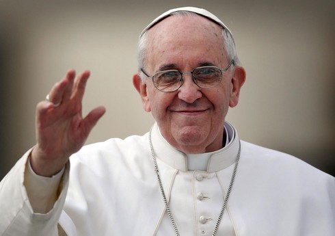 Papa Yaxın Şərqdə atəşkəsə çağırıb Papa Yaxın Şərqdə atəşkəsə çağırıb