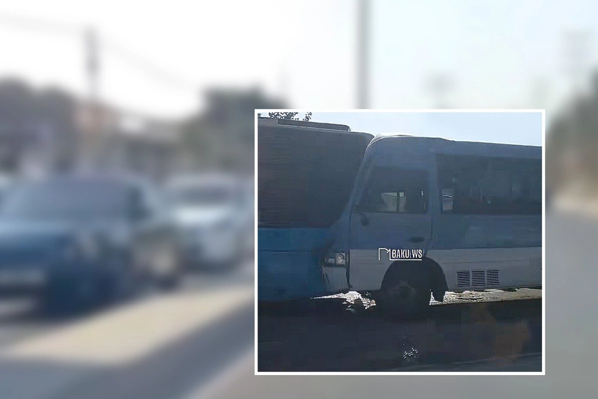 Paytaxtda iki avtobus toqquşdu, 22 nəfər xəsarət aldı