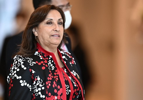 Peru Prezidenti istefa verməkdən imtina edib, erkən seçkilərə çağırıb Peru Prezidenti istefa verməkdən imtina edib, erkən seçkilərə çağırıb