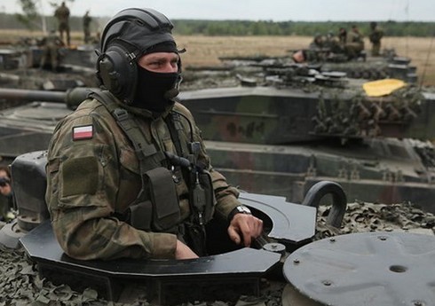 Polşa NATO ilə birgə hərbi təlimə hazırlaşır Polşa NATO ilə birgə hərbi təlimə hazırlaşır