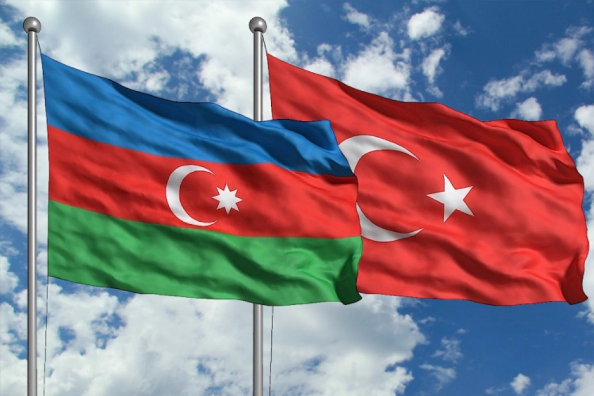 Politoloq: Türkiyə-Azərbaycan münasibətlərini böhran həddinə çatdıran şəxslər müəyyənləşdirilməlidir Politoloq: Türkiyə-Azərbaycan münasibətlərini böhran həddinə çatdıran şəxslər müəyyənləşdirilməlidir