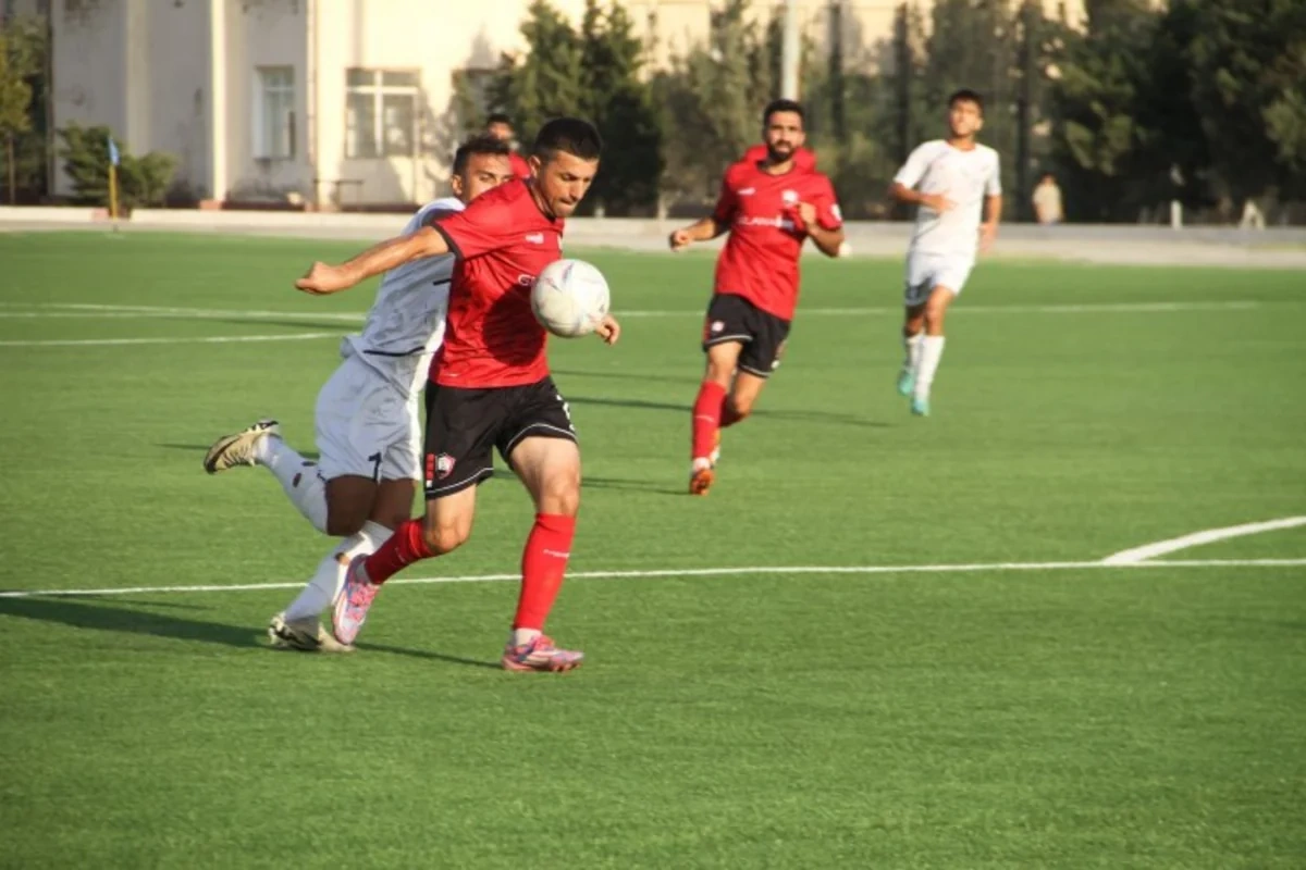 Premyer Liqaya vəsiqə uğrunda oyunda bu gün 