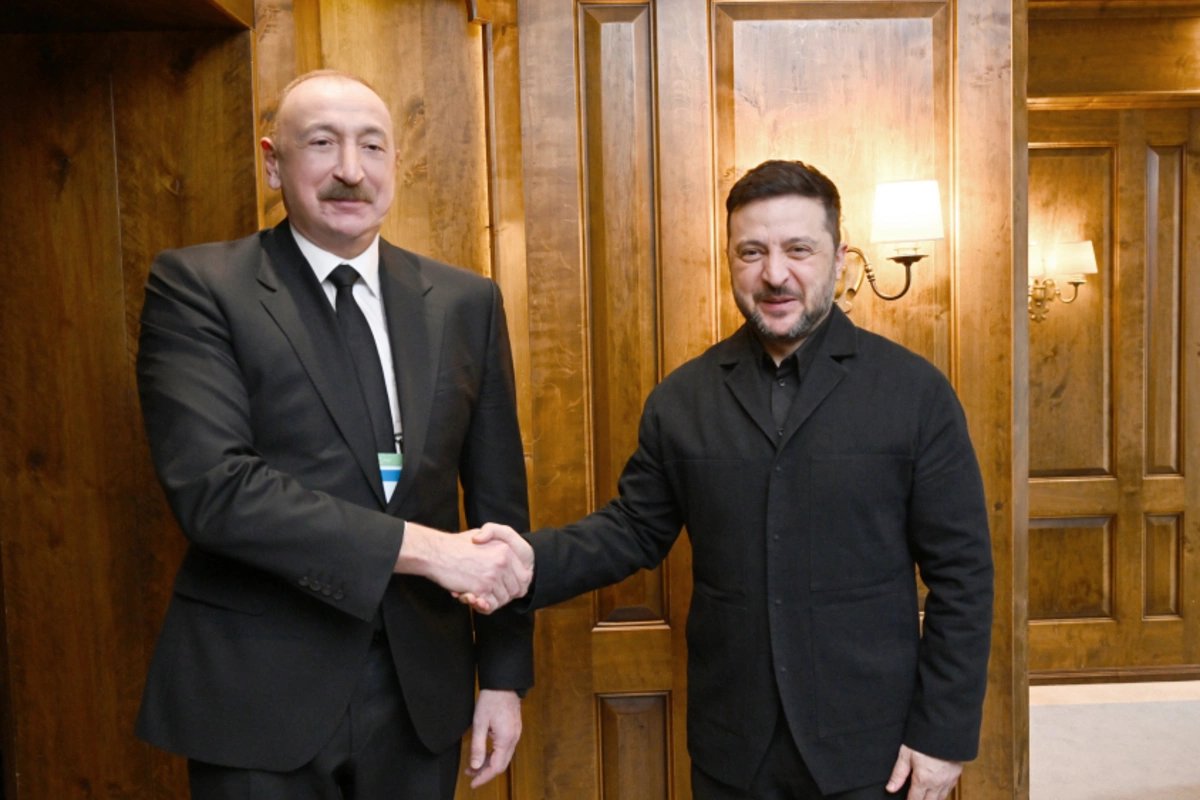 Prezident İlham Əliyevin Münhendə Ukrayna Prezidenti Volodimir Zelenski ilə görüşü olub