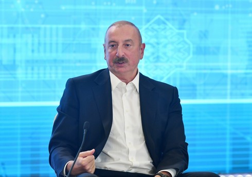 Prezident İlham Əliyev Qlobal Media Forumunun müntəzəm keçirilməsini təklif edib
