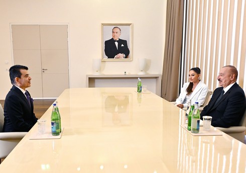 Prezident İlham Əliyev və birinci xanım Mehriban Əliyeva ICESCO-nun Baş direktoru ilə görüşüblər - YENİLƏNİB