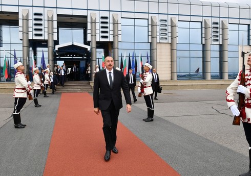 Prezident İlham Əliyevin Bolqarıstana rəsmi səfəri başa çatıb Prezident İlham Əliyevin Bolqarıstana rəsmi səfəri başa çatıb