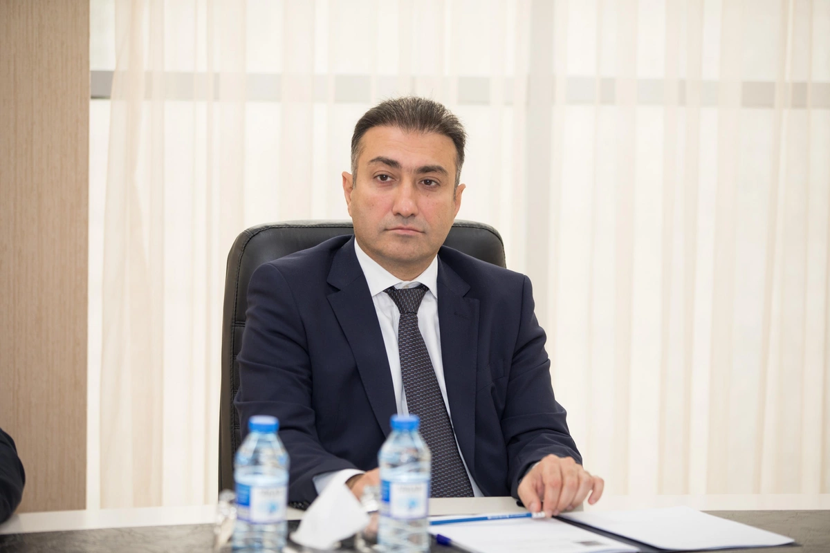 Prezidentin yeni səhiyyə naziri təyin etdiyi Anar Bayramov kimdir? - DOSYE