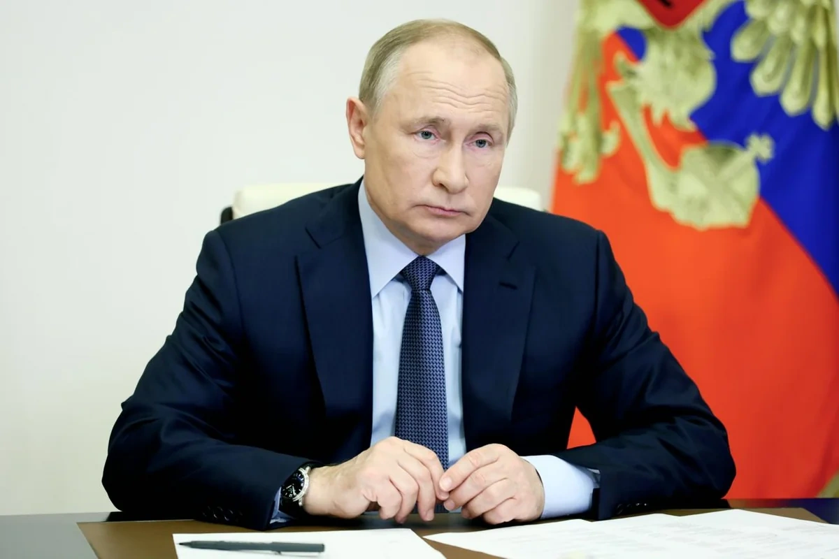 Putin: Putin: