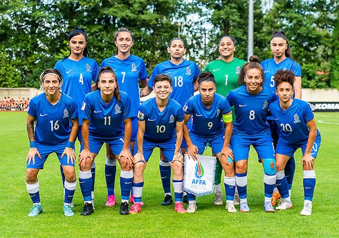 Qadın futbolçulardan ibarət Azərbaycan millisi növbəti dəfə heç-heçə edib Qadın futbolçulardan ibarət Azərbaycan millisi növbəti dəfə heç-heçə edib