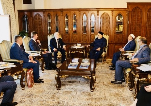 QMİ sədri Rusiya səfirini Azərbaycanda diplomatik fəaliyyətinin başa çatması münasibətilə qəbul edib QMİ sədri Rusiya səfirini Azərbaycanda diplomatik fəaliyyətinin başa çatması münasibətilə qəbul edib