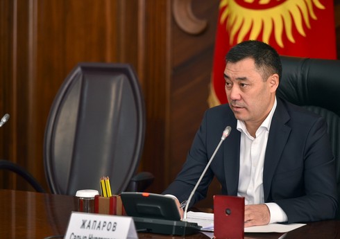 Qırğızıstan Prezidenti Türkiyəyə işgüzar səfərə gedib Qırğızıstan Prezidenti Türkiyəyə işgüzar səfərə gedib
