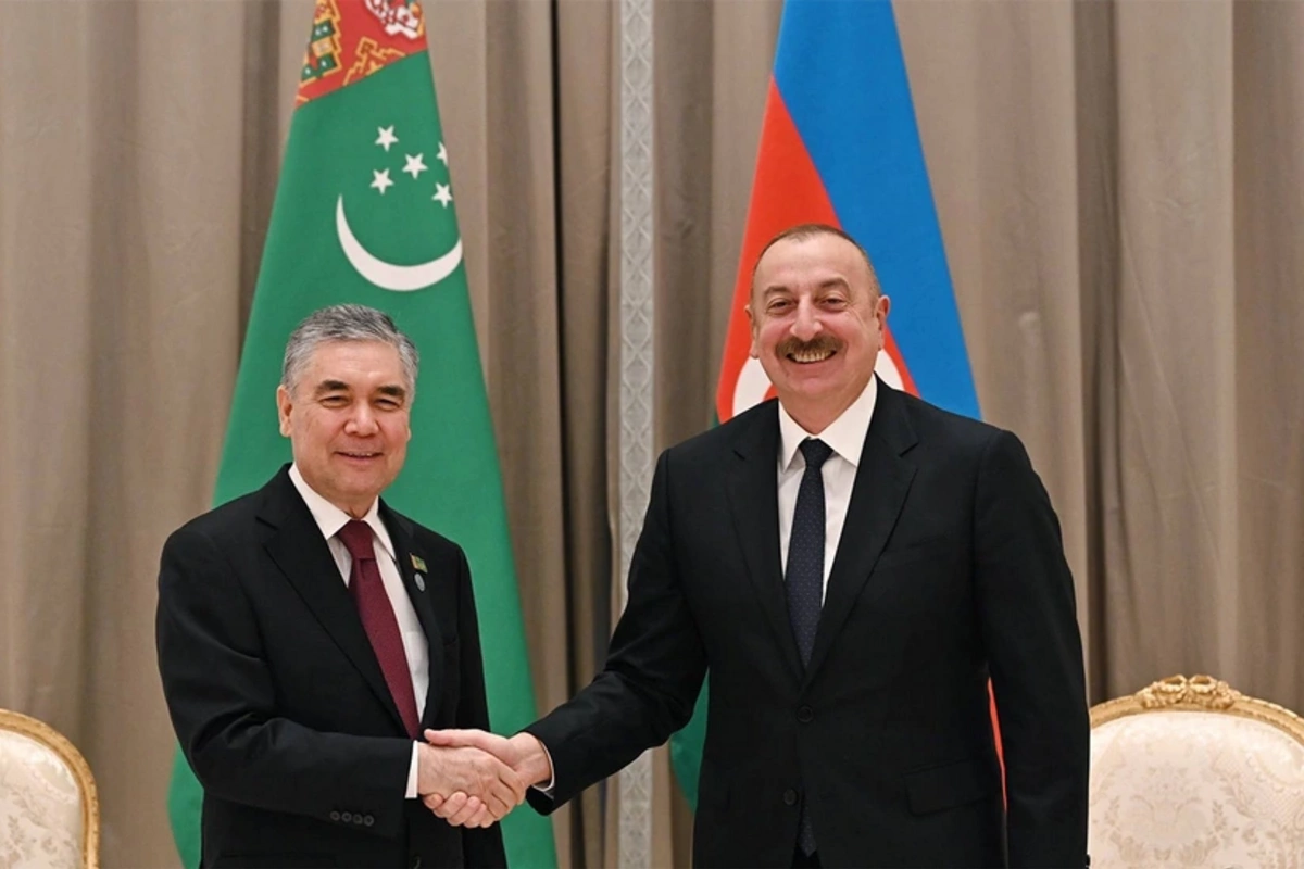 Qurbanqulu Berdiməhəmmədov Azərbaycan Respublikasının Prezidenti İlham Əliyevi təbrik edib
