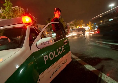 İranda naməlum şəxs polislərə atəş açıb, ölən var