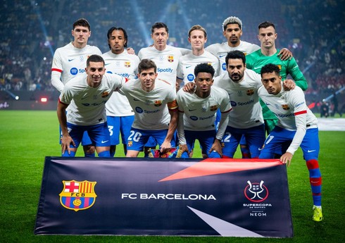 “Real Madrid” final oyununda “Barselona” ilə üz-üzə gələcək “Real Madrid” final oyununda “Barselona” ilə üz-üzə gələcək