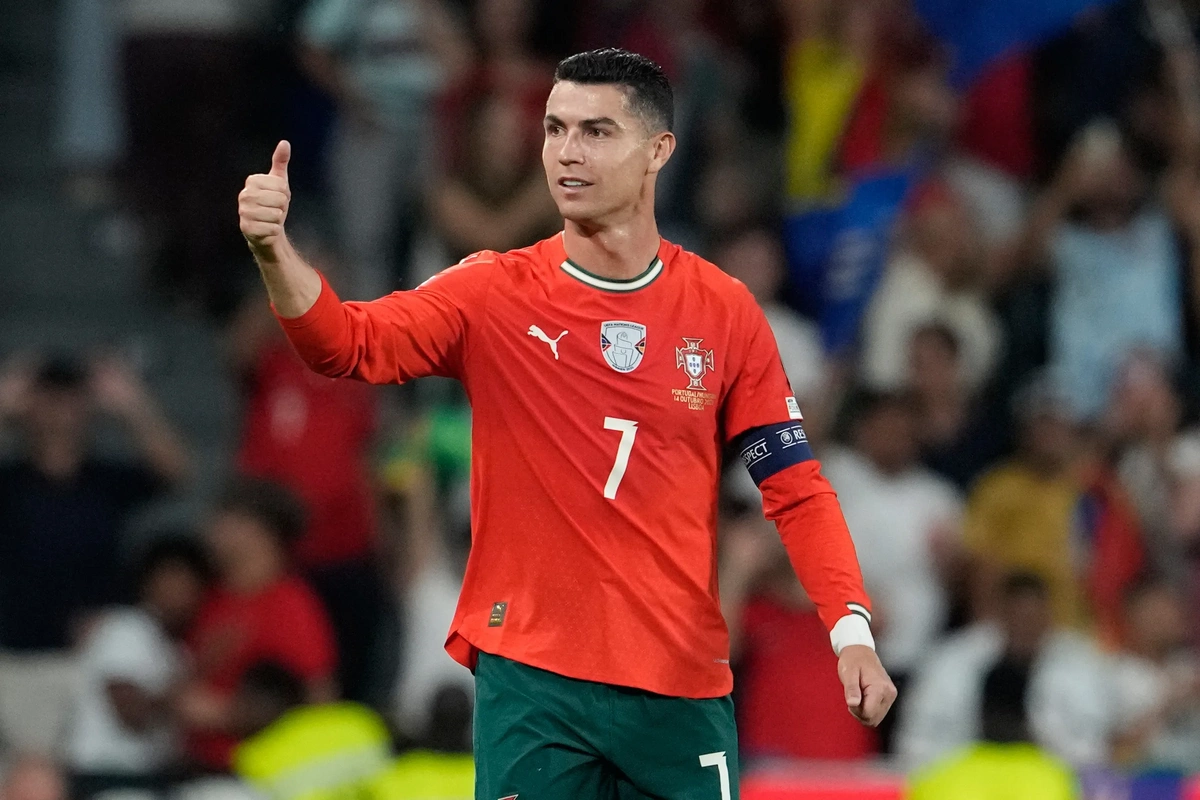 Ronaldonun cəzası müzakirələrə səbəb oldu - Millidən imtina edə bilər Ronaldonun cəzası müzakirələrə səbəb oldu - Millidən imtina edə bilər