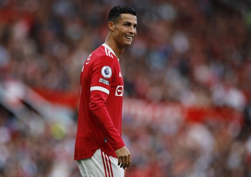 Ronaldu karyerasını iki ölkədə davam etdirə bilər Ronaldu karyerasını iki ölkədə davam etdirə bilər